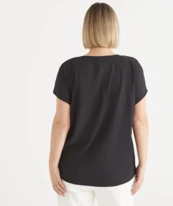 Sussan Tops|T-Shirts><noscript><img data-lazyloaded=