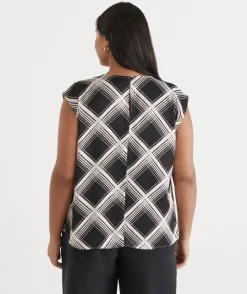 Sussan Tops|Matching Sets><noscript><img data-lazyloaded=
