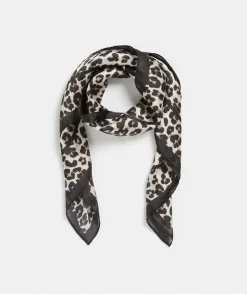 Sussan Knit Accessories|Scarves><noscript><img data-lazyloaded=