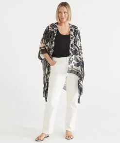 Sussan Wraps & Ponchos><noscript><img data-lazyloaded=