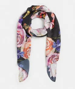 Sussan Knit Accessories|Scarves><noscript><img data-lazyloaded=