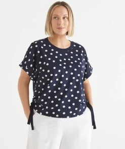 Sussan Tops|T-Shirts><noscript><img data-lazyloaded=