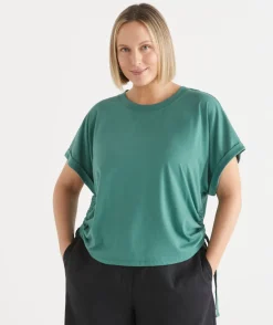 Sussan Tops|T-Shirts><noscript><img data-lazyloaded=