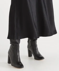 Sussan Skirts><noscript><img data-lazyloaded=