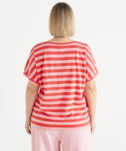 Sussan Tops|T-Shirts><noscript><img data-lazyloaded=