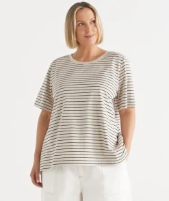 Sussan Tops|T-Shirts><noscript><img data-lazyloaded=